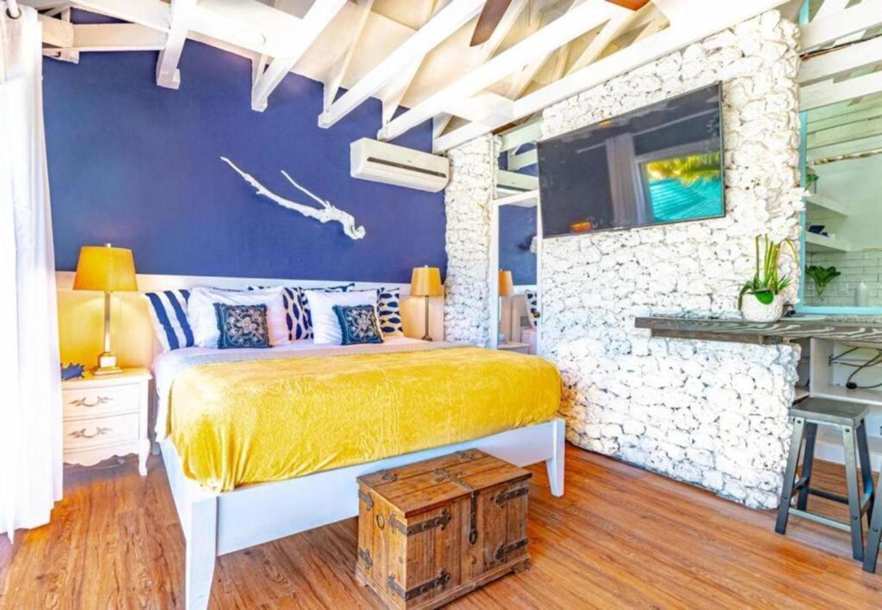 Pool Cottage At Viking Hill - Love Beach Nassau Kültér fotó